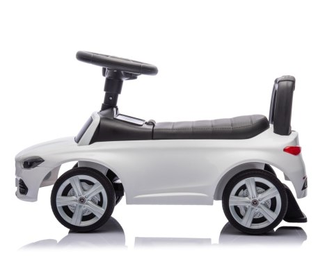 Jeździk dla dzieci MERCEDES C-Class S White Milly Mally Jeździk dla dzieci MERCEDES C-Class S White Milly Mally
