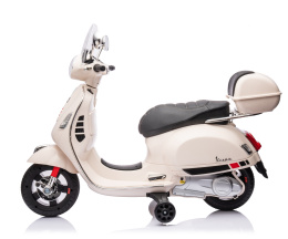 Milly Mally Jeździk na akumulator Vespa GTS Super White