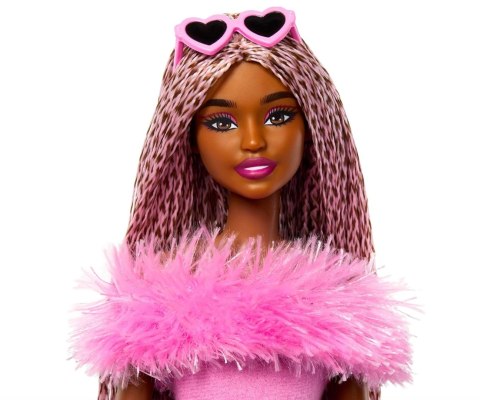 Mattel HYV28 Barbie Deluxe Style Różowa Lalka Modowa w Stylu Barbiecore